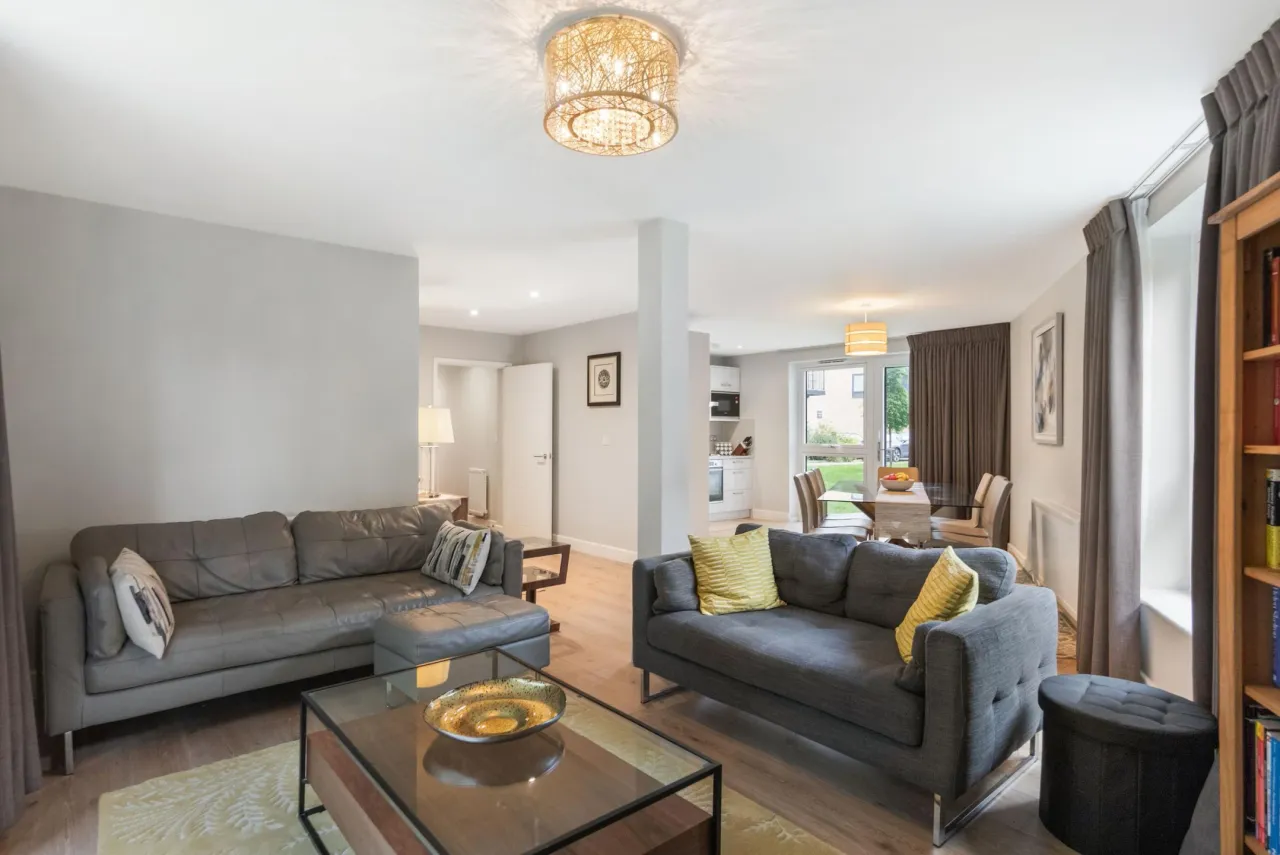 Woodthorpe Road, Ashford, TW15, photo 6