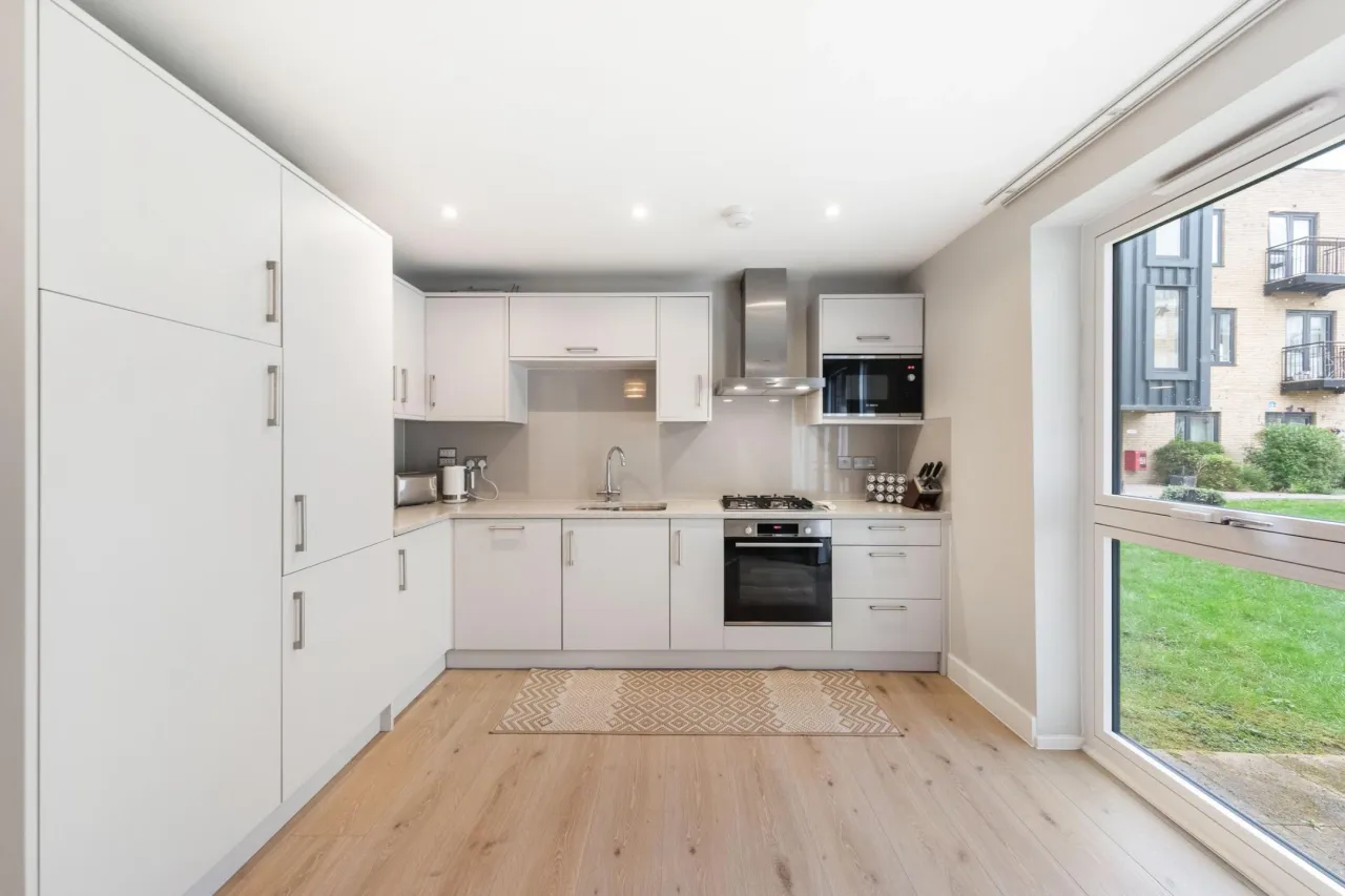Woodthorpe Road, Ashford, TW15, photo 3
