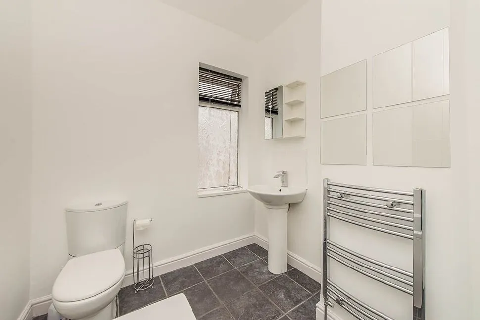 Hugh Street, Castleford, WF10, photo 8
