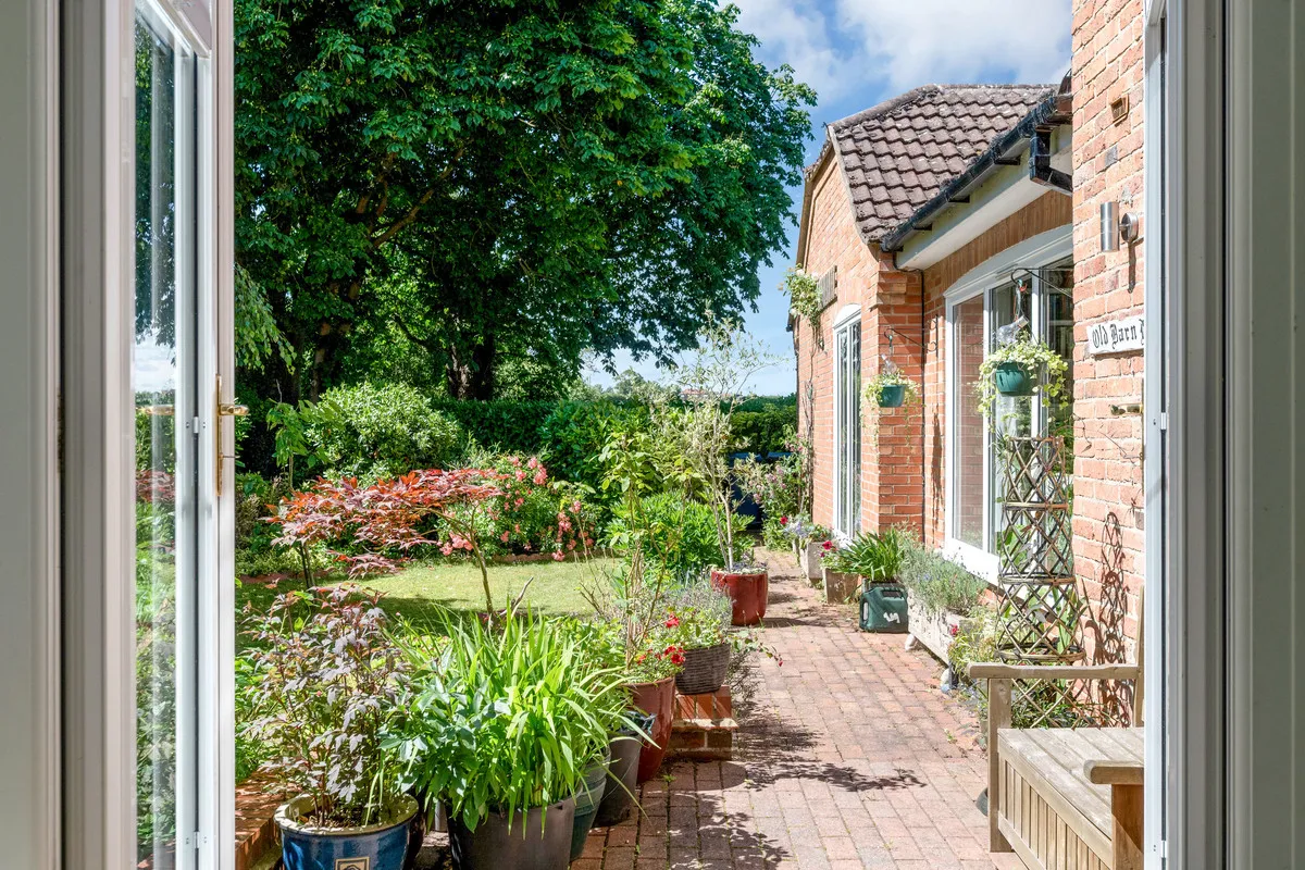 Grange Park, Cropwell Butler, NG12, photo 2