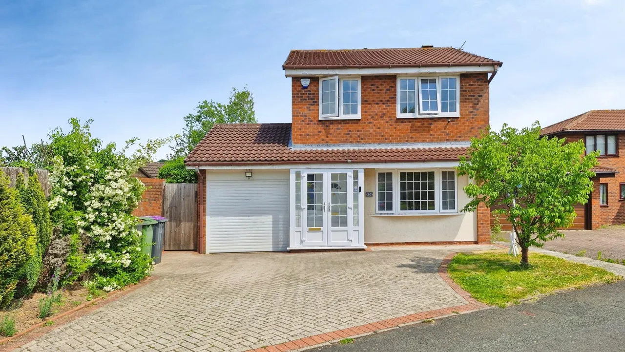 3 bed house for sale, Coniston Drive, Telford, TF2