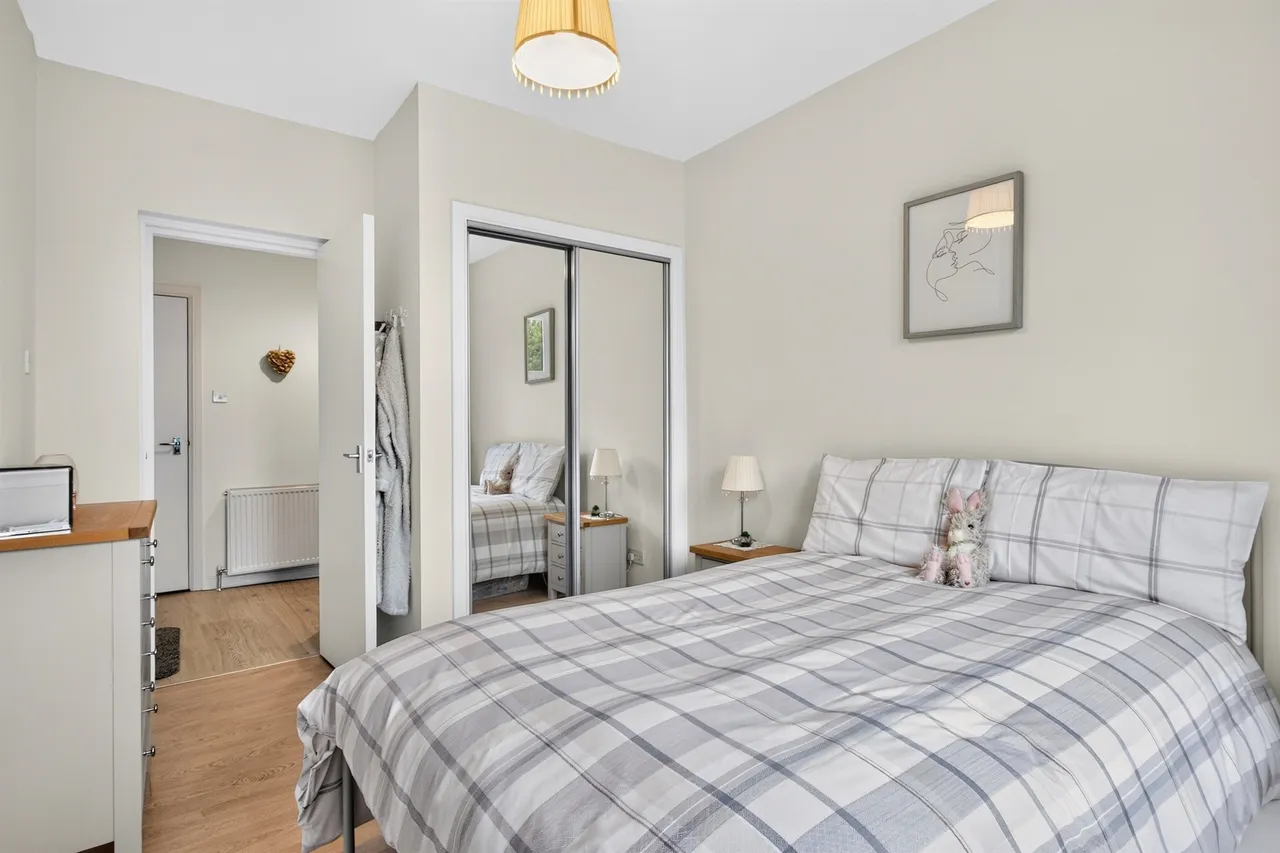 St. Ninian Terrace, Glasgow, G5, photo 14