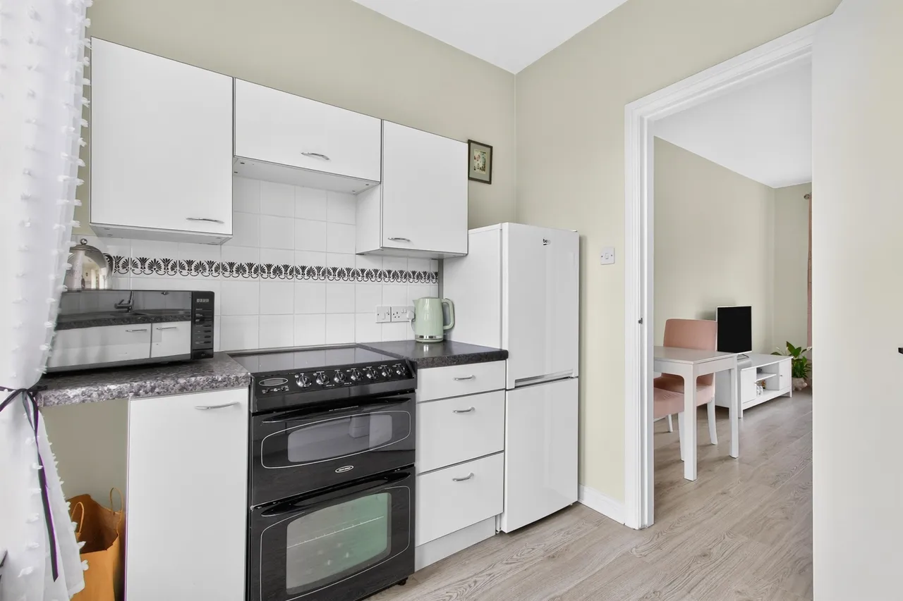 St. Ninian Terrace, Glasgow, G5, photo 8