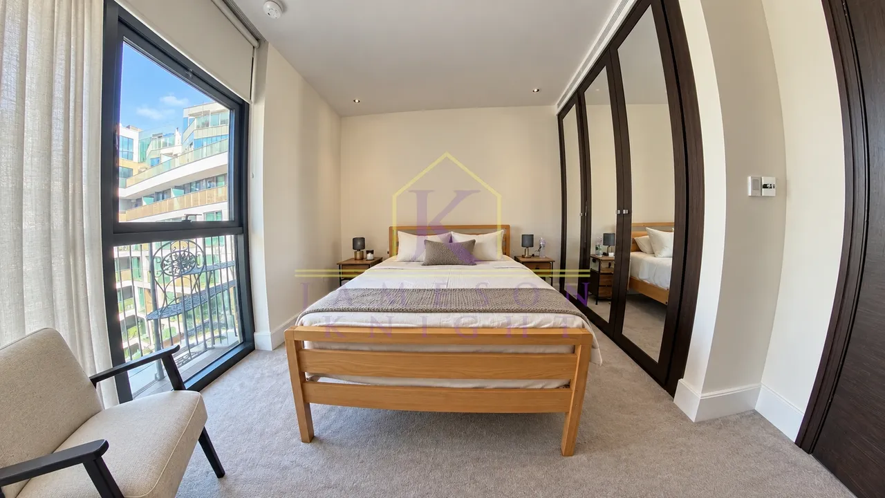 Warwick Lane, London, W14, photo 2