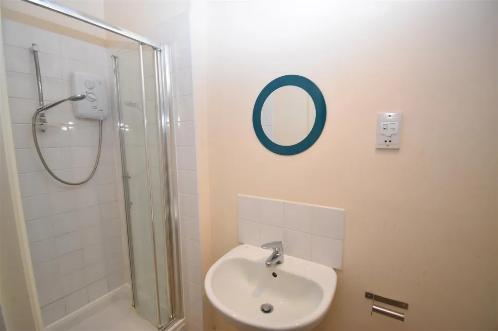 Tachbrook Road, Leamington Spa, photo 7