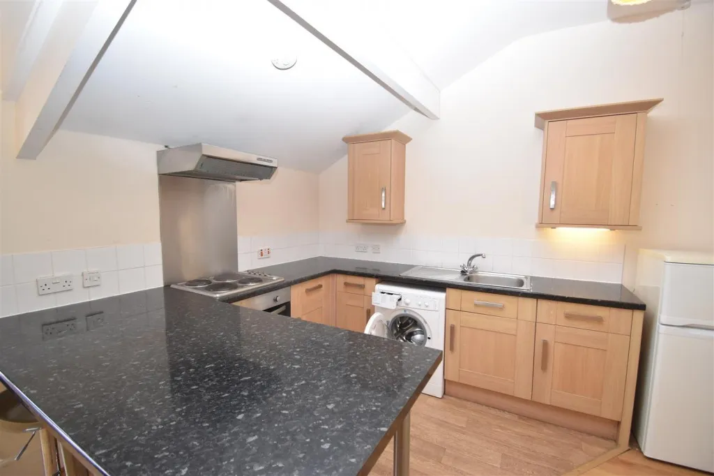 Tachbrook Road, Leamington Spa, photo 4