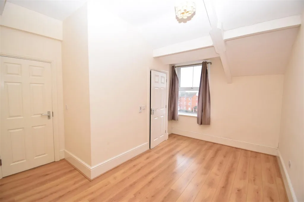 Tachbrook Road, Leamington Spa, photo 6