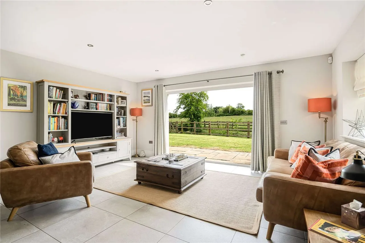 Baldwin Place, Upper Brailes, Banbury, Oxfordshire, OX15 5BF, photo 5