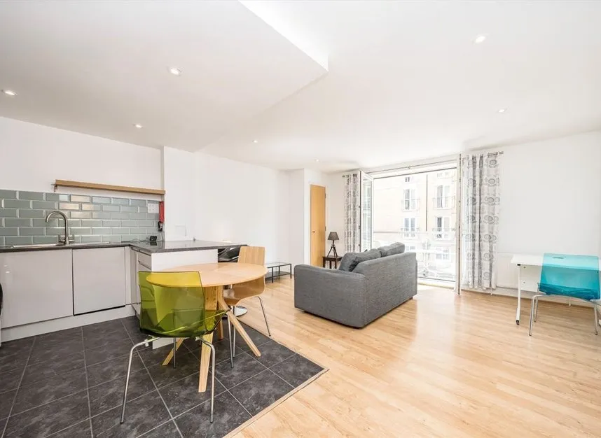 Millennium Drive, Isle Of Dogs, E14, photo 2