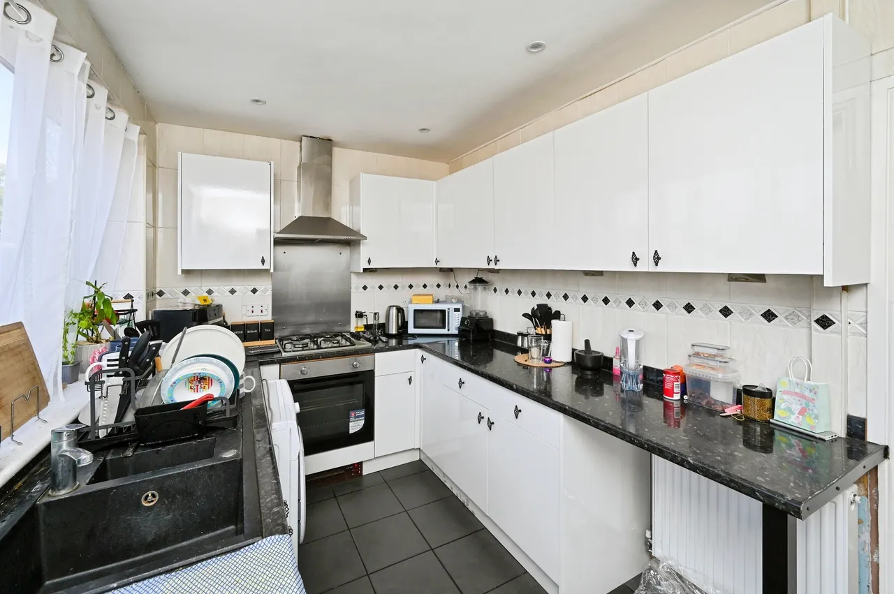 Kirkby Road, Sutton-In-Ashfield, NG17, photo 6