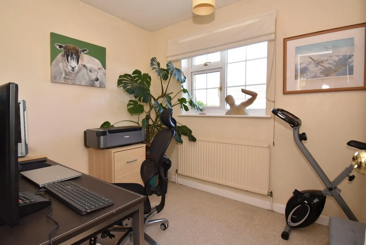 Westrip Lane, Stroud, GL5, photo 13