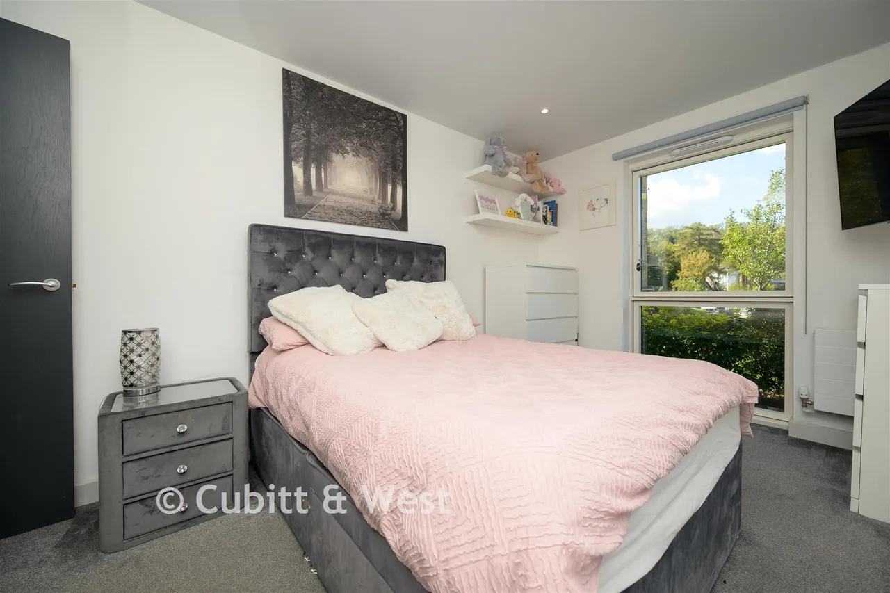 Old Barn Lane, Kenley, CR8, photo 8