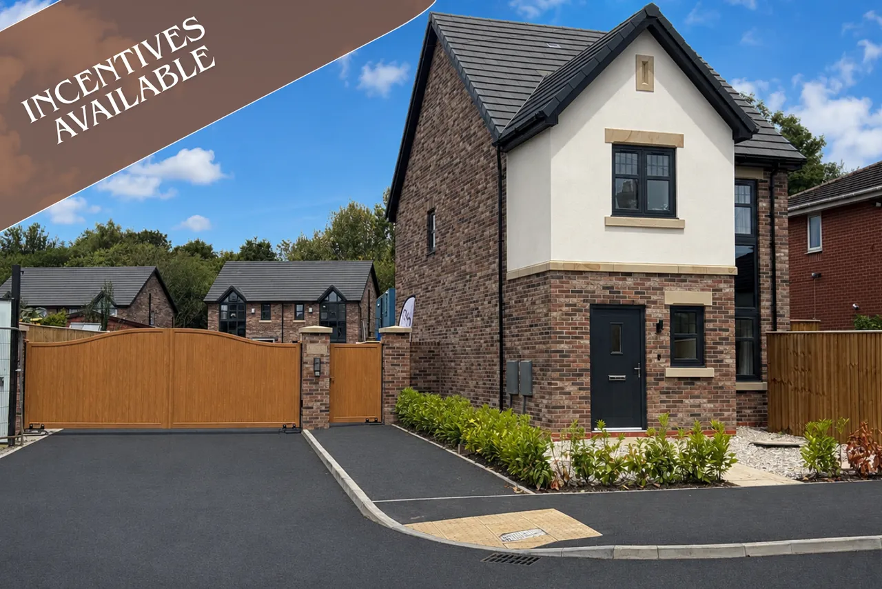 3 bed house for sale — Weir Close, Tyldesley, M29 8SX