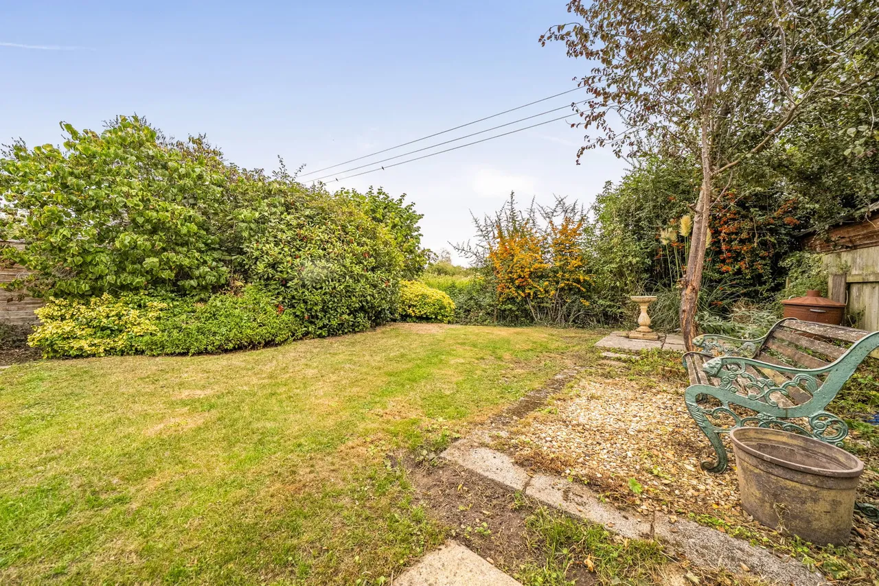 Newleaze Park, Broughton Gifford, photo 18