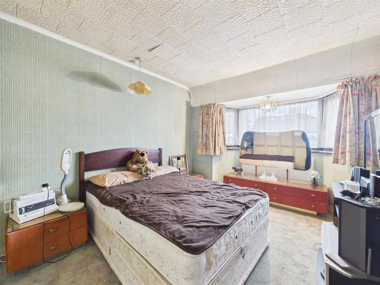 Pine Gardens, Ruislip, HA4 9TE, photo 7
