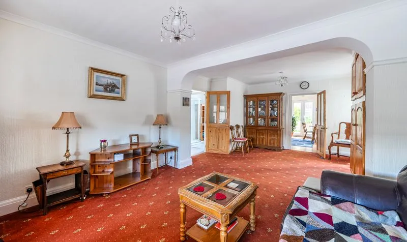 Beech Way, Epsom, KT17, photo 6