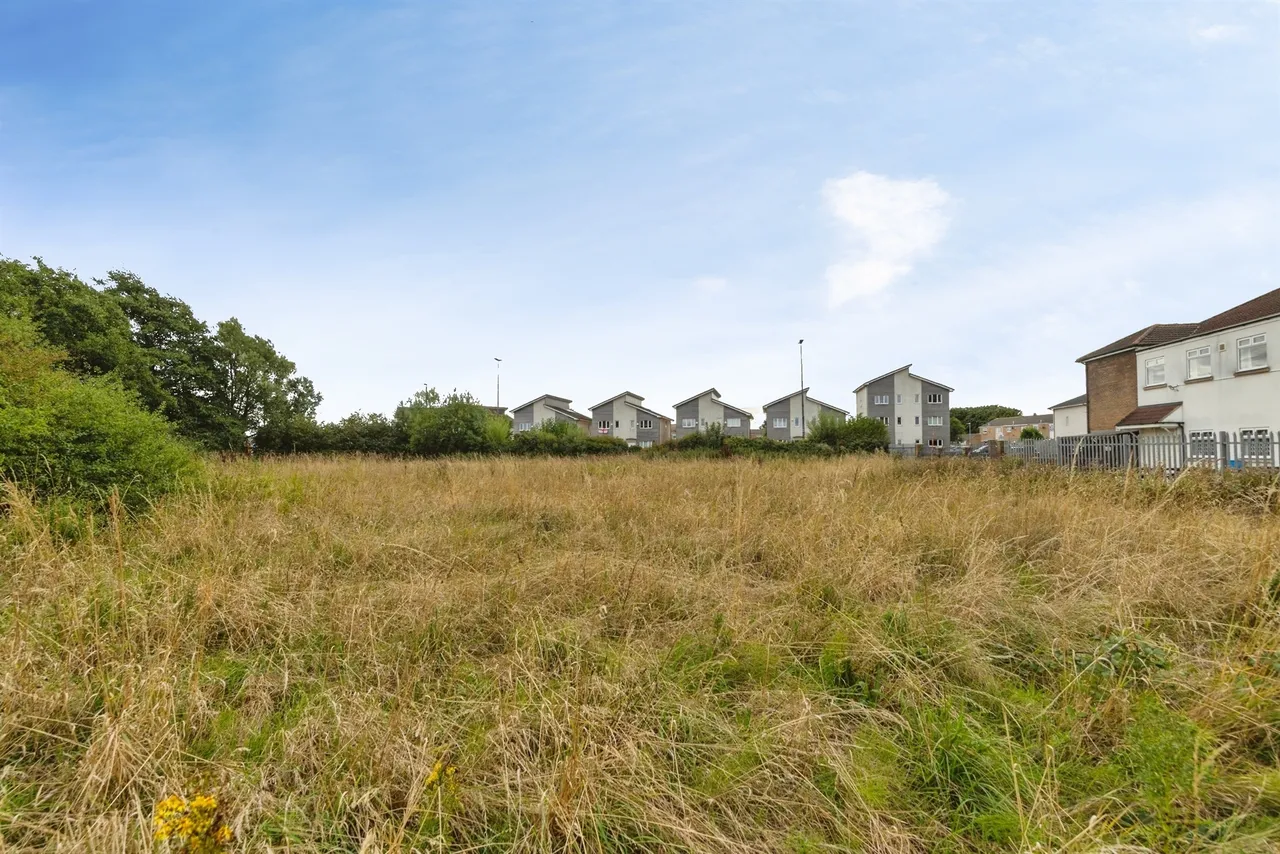 Easington Road, Hartlepool, TS24, photo 2