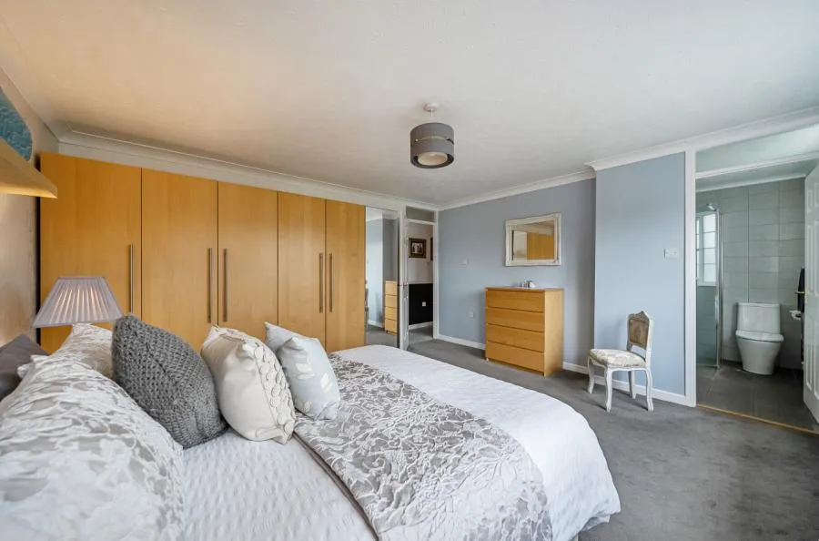 Thames Avenue, Swindon, SN25, photo 15