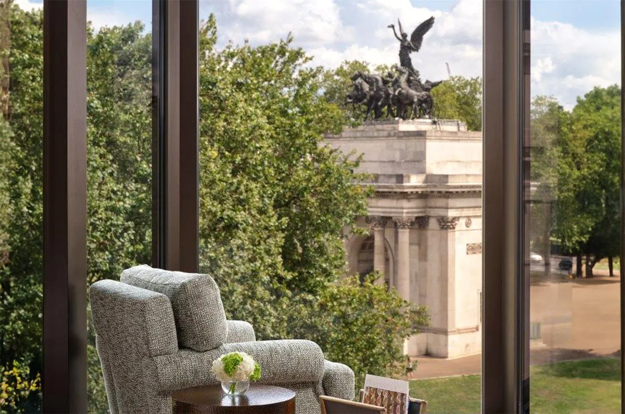 The Peninsula Residences, 1 Grosvenor Place, Belgravia, London, SW1X 7DL, photo 3