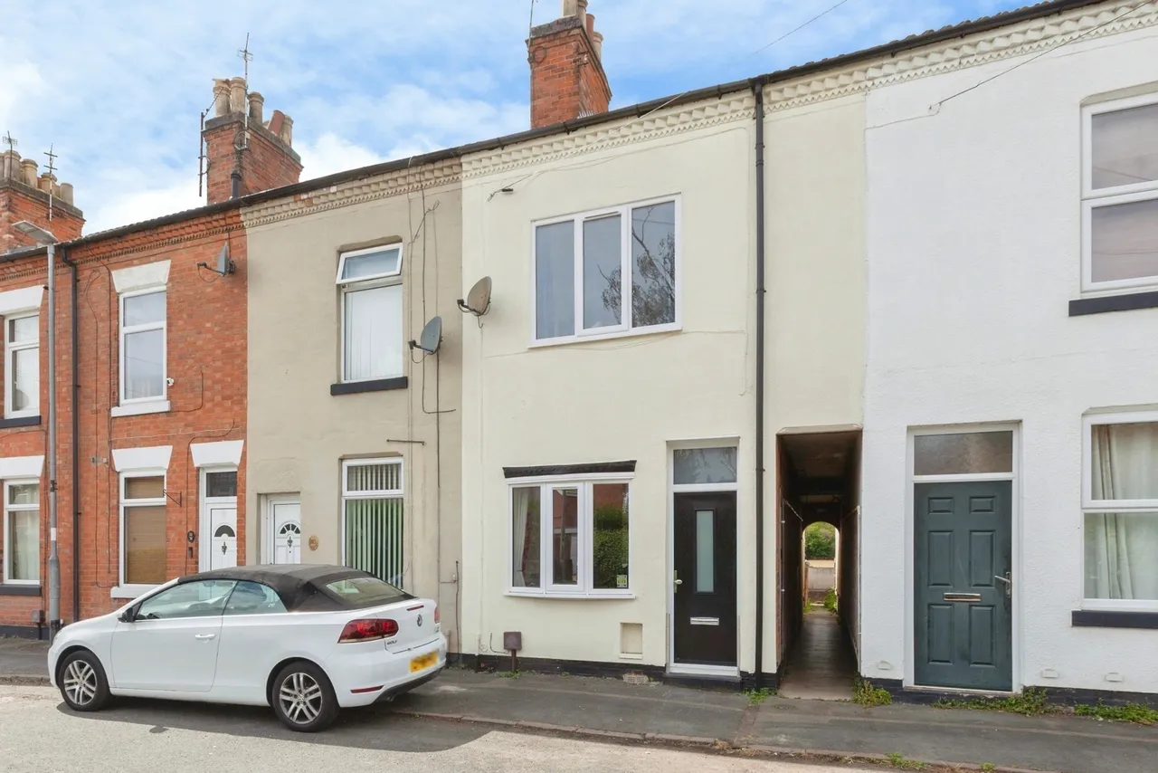 3 bed house for sale, West Street, Syston, LE7