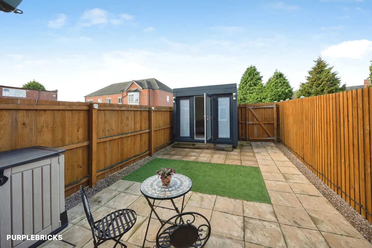 Beeches Road, Rowley Regis, B65, photo 16