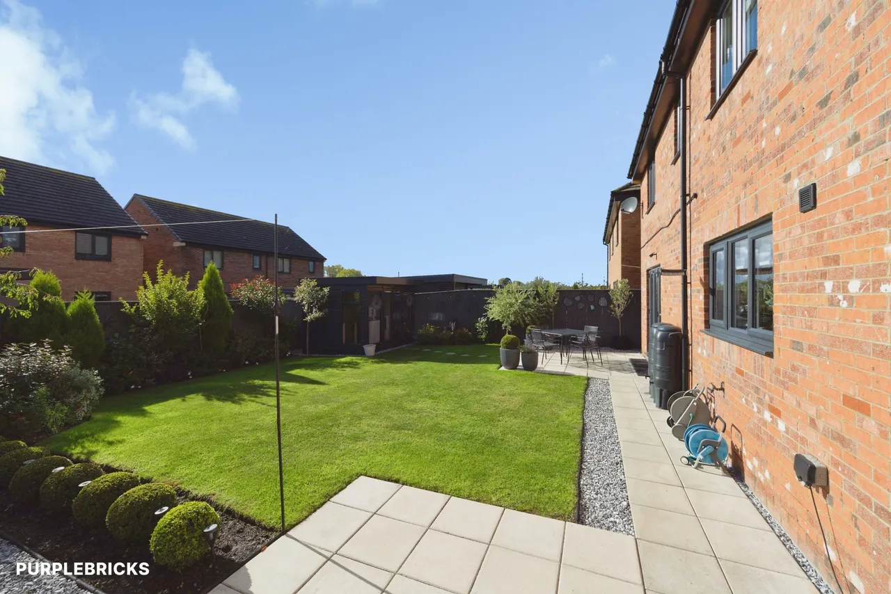 Stoneman Court, Newcastle Upon Tyne, NE13, photo 4