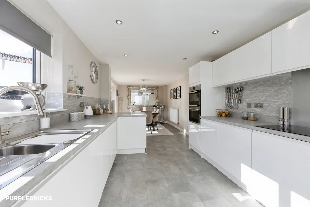 Stoneman Court, Newcastle Upon Tyne, NE13, photo 3