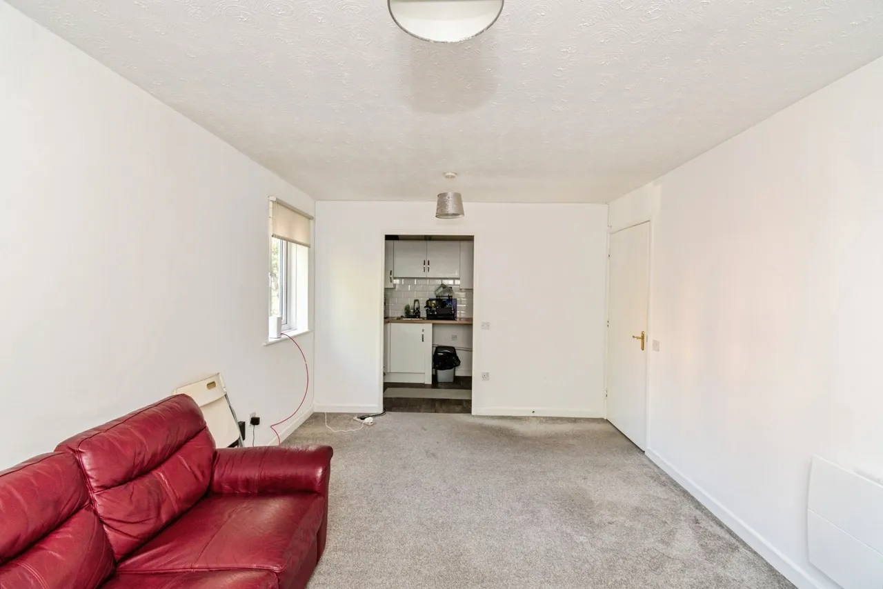 Shirley Road, Southampton, SO15, photo 5