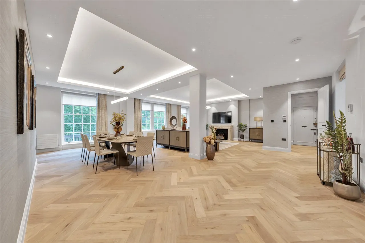 Abbey Lodge, Park Road, St John's Wood, London, NW8, photo 4