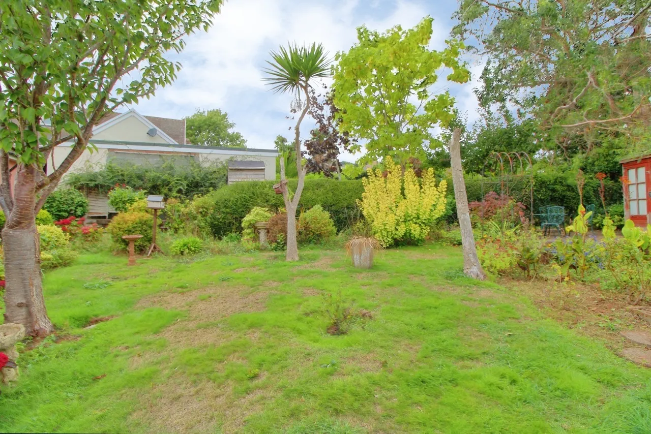 Broadsands Avenue, Paignton, TQ4, photo 9