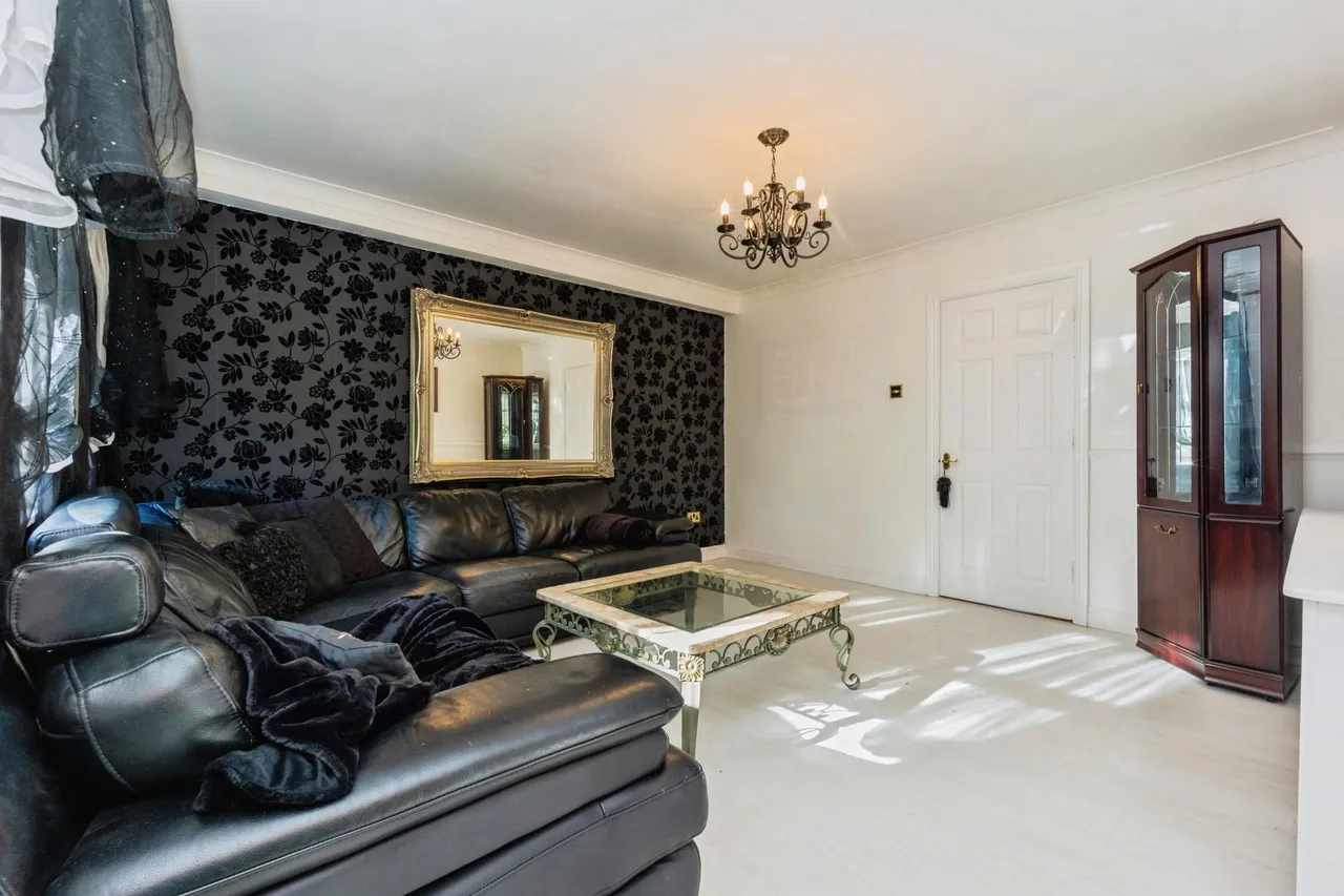 Ellesmere Road, Manchester, M30, photo 17