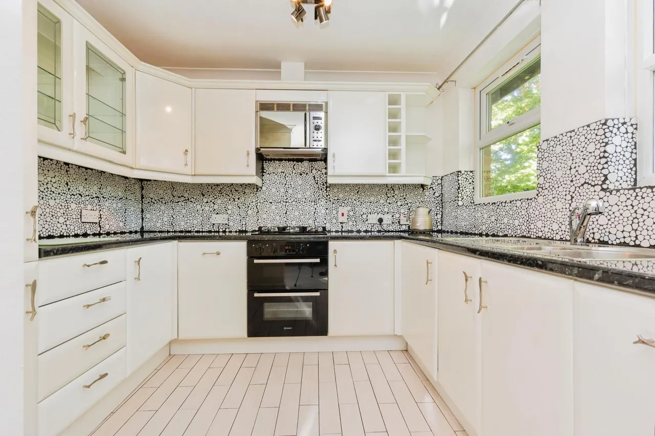 Ellesmere Road, Manchester, M30, photo 19