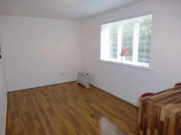 Azalea Court Azalea Close, Hanwell, LONDON, W7 3QA, photo 5