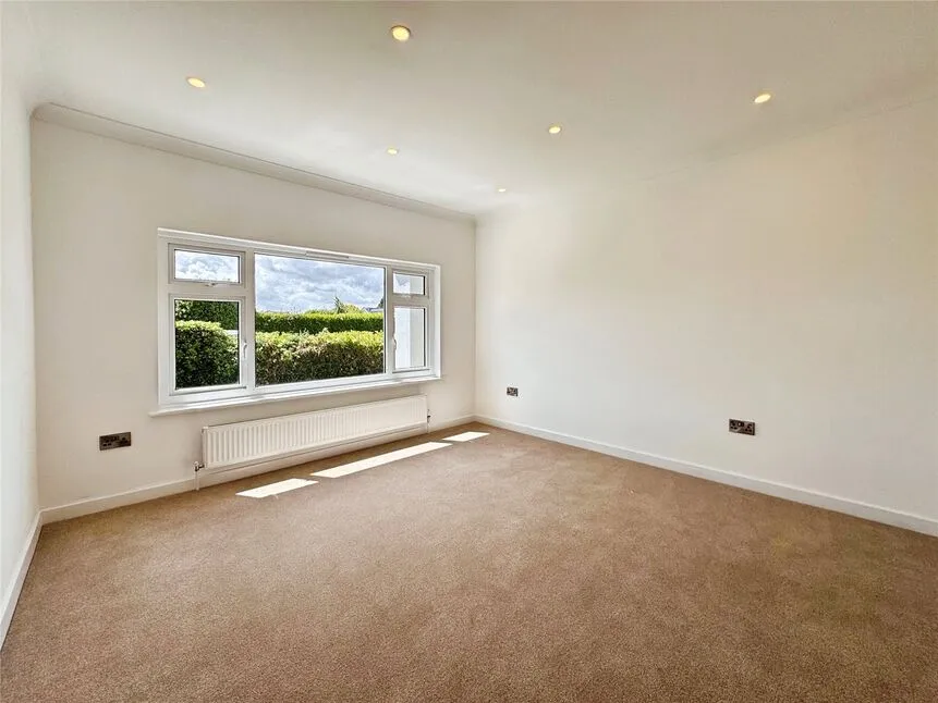 Manor Bend, Glampton, TQ5, photo 8