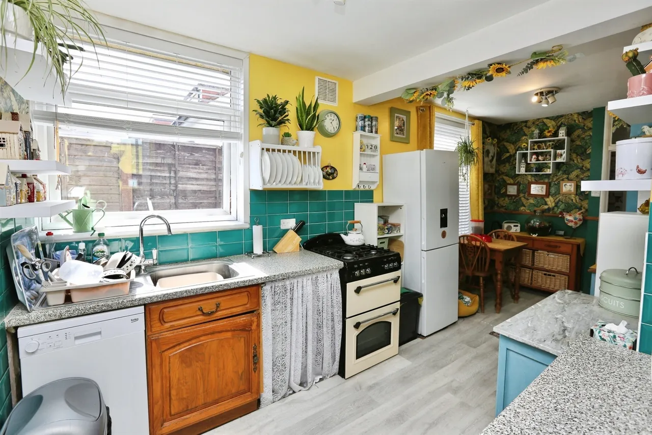 Kingston Road, Gosport, PO12, photo 12