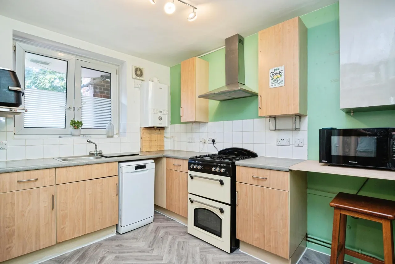 Charnwood Street, London, E5, photo 6