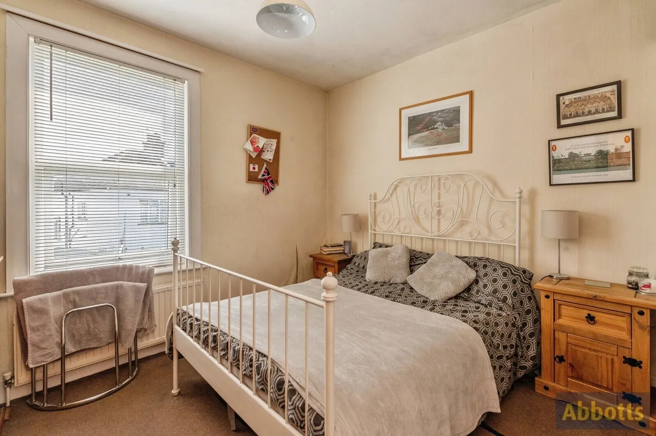 Cranleigh Drive, Leigh-on-Sea, Essex, SS9, photo 16