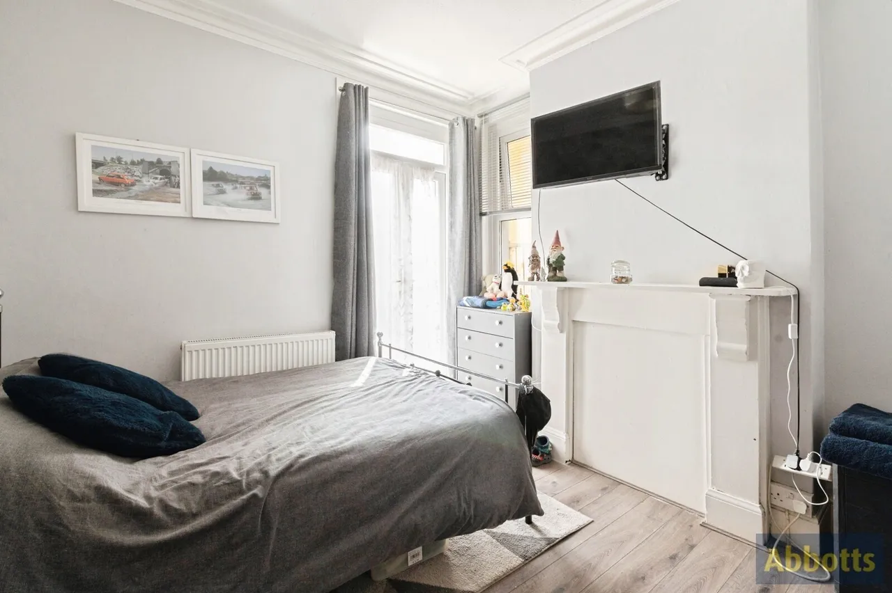 Cranleigh Drive, Leigh-on-Sea, Essex, SS9, photo 5