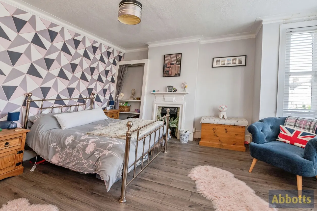 Cranleigh Drive, Leigh-on-Sea, Essex, SS9, photo 14