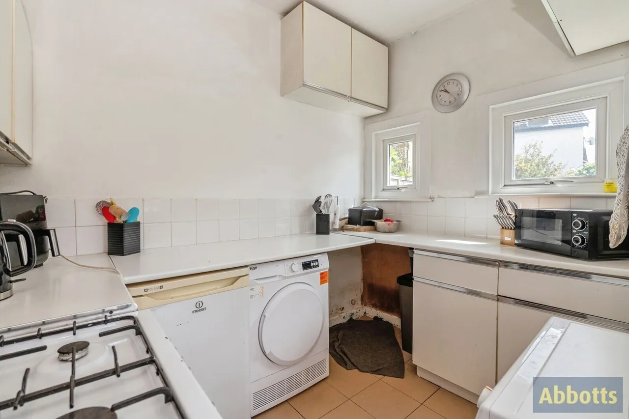 Cranleigh Drive, Leigh-on-Sea, Essex, SS9, photo 10