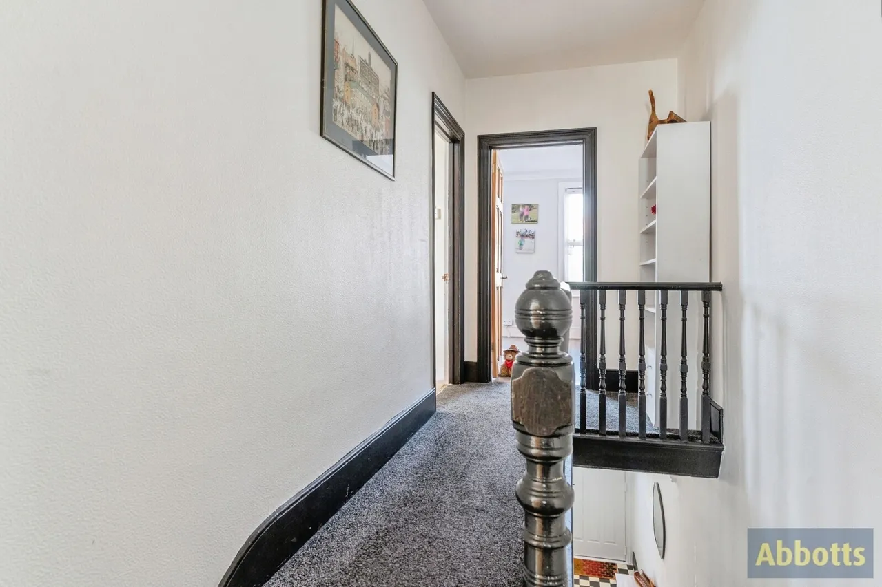 Cranleigh Drive, Leigh-on-Sea, Essex, SS9, photo 12