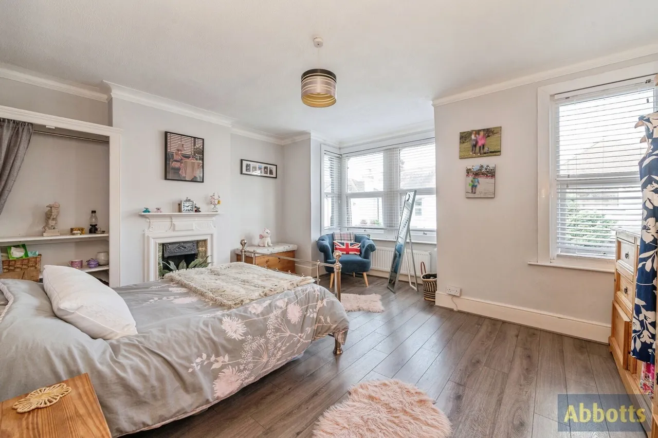 Cranleigh Drive, Leigh-on-Sea, Essex, SS9, photo 13