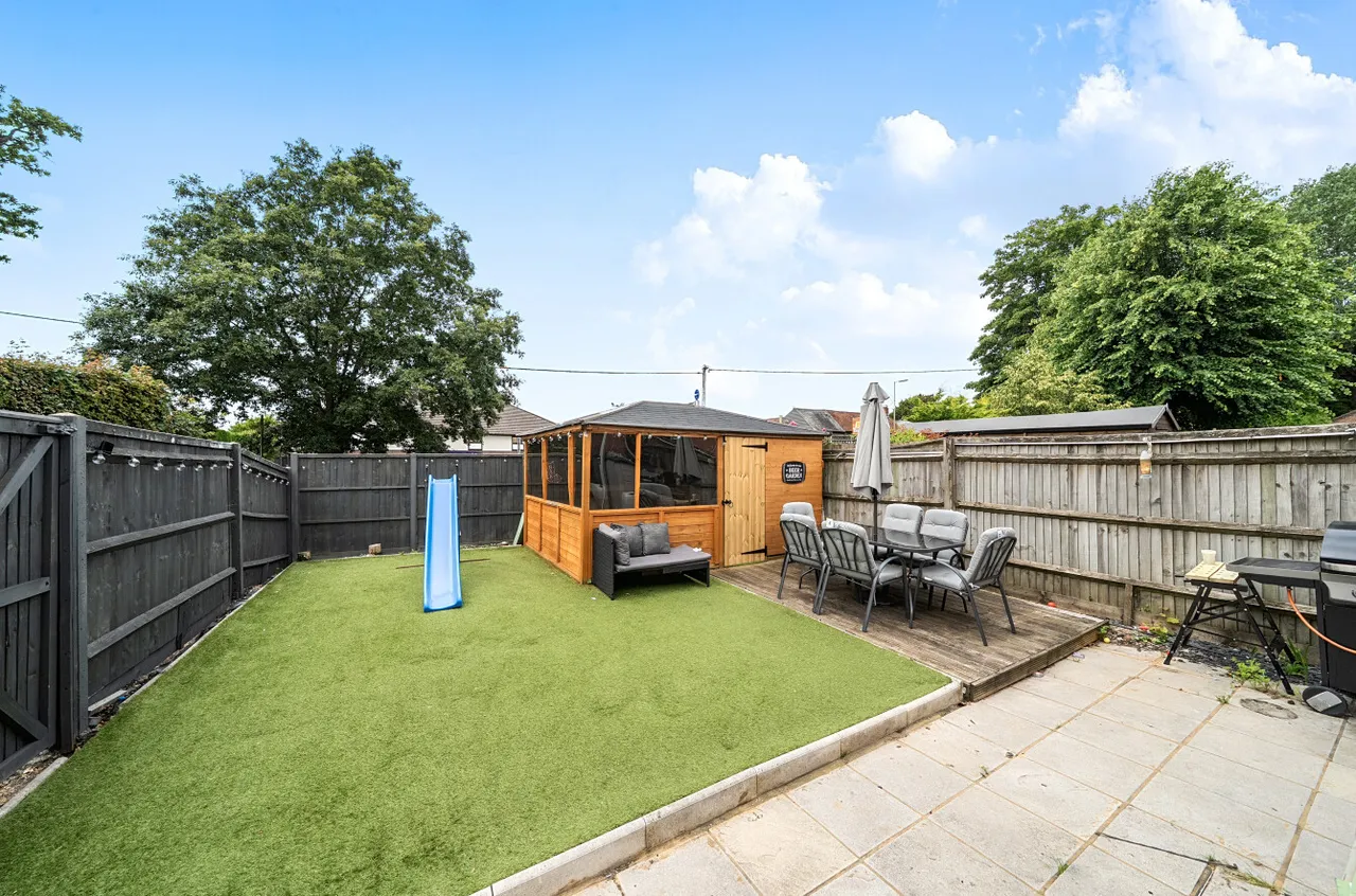 Nutshalling Avenue, Rownhams, SO16, photo 8