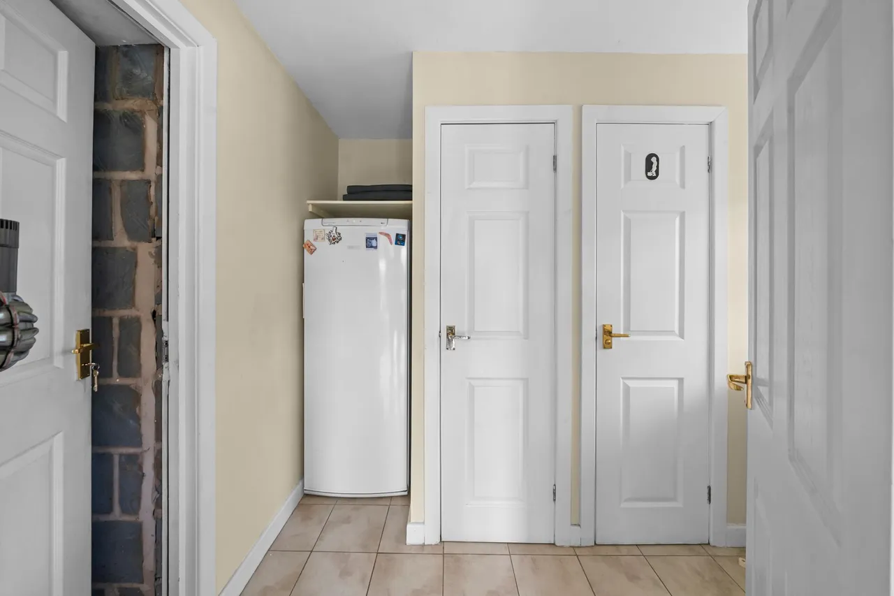 Hall Nook, Penketh, Warrington, Warrington, WA5 2HN, photo 18