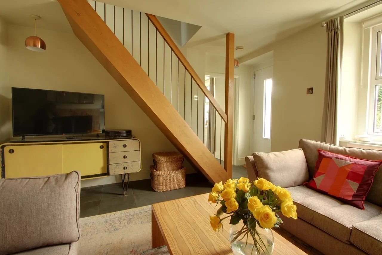 Steeds Terrace, Benter, BA3, photo 4