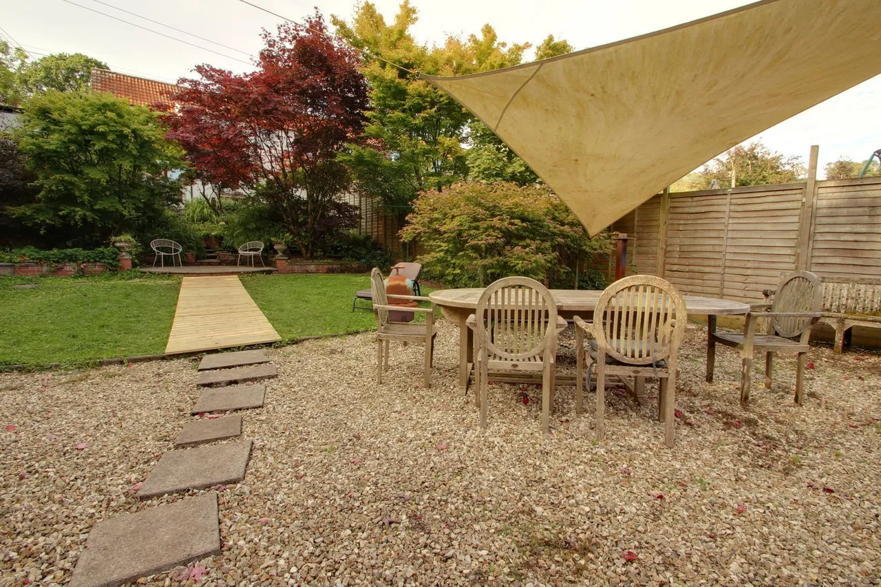 Steeds Terrace, Benter, BA3, photo 17