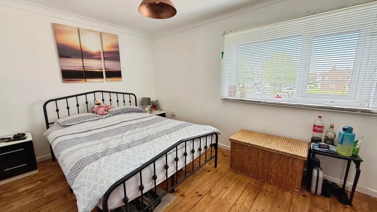 Oldfield Park, Westbury, photo 12