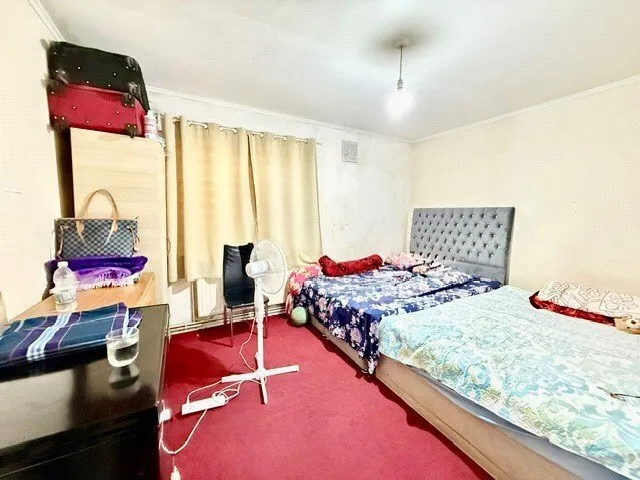 Forest Drive, London, E12, photo 4