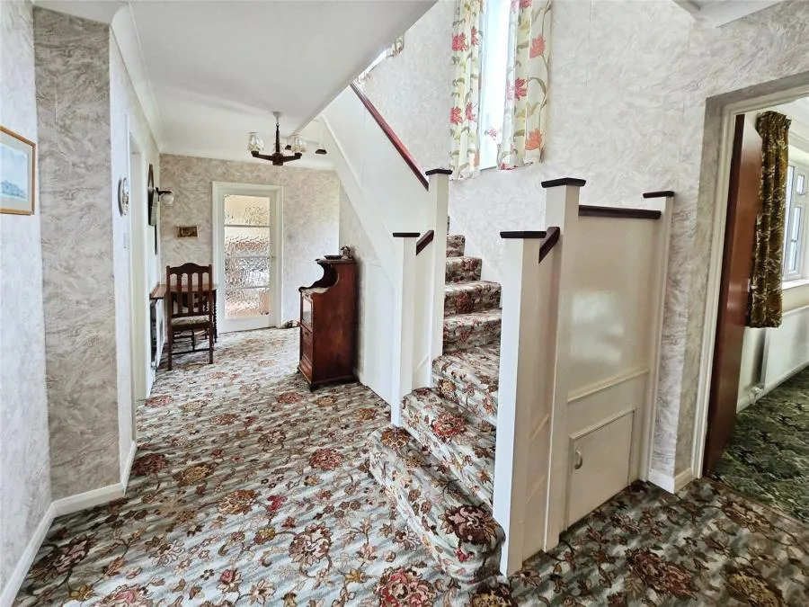 Summers Lane, Totland Bay, PO39, photo 8