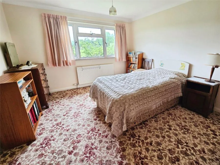 Summers Lane, Totland Bay, PO39, photo 11